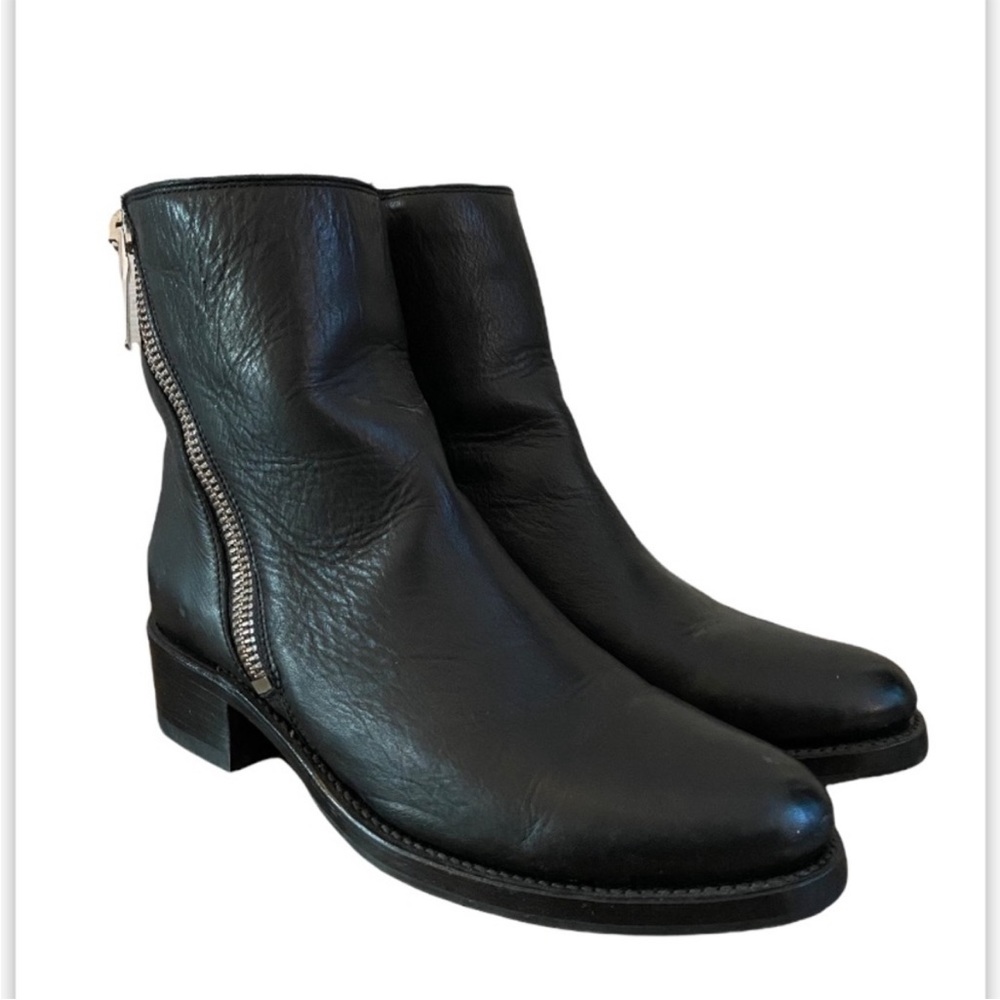 Frye Black Leather Ankle Boots Size 9.5